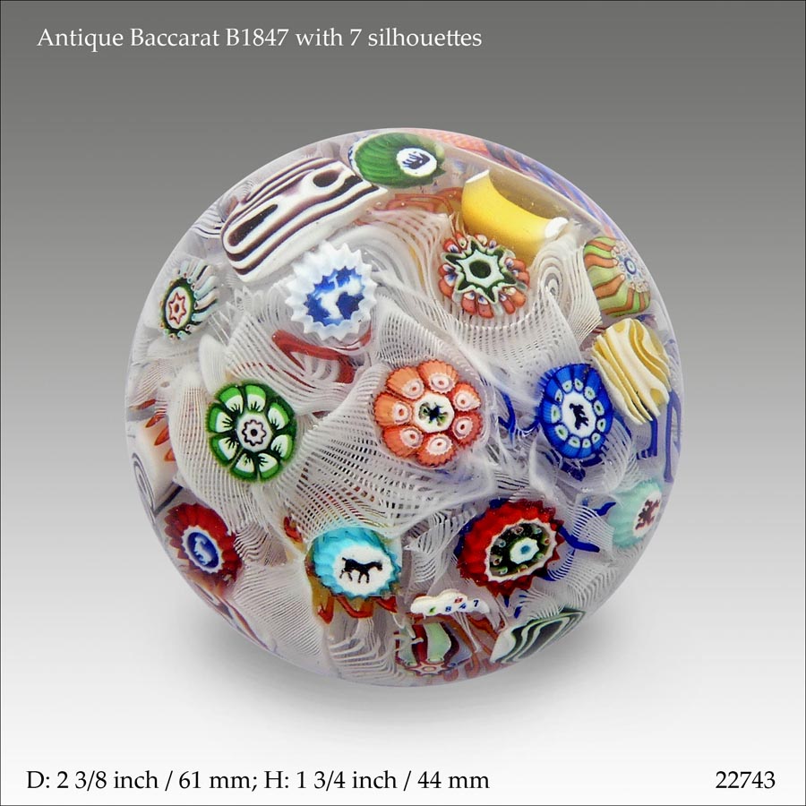 Baccarat B1847 paperweight (ref. 22743)