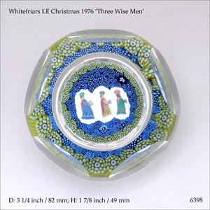Whitefriars Xmas 1976 paperweight (ref. 6398)