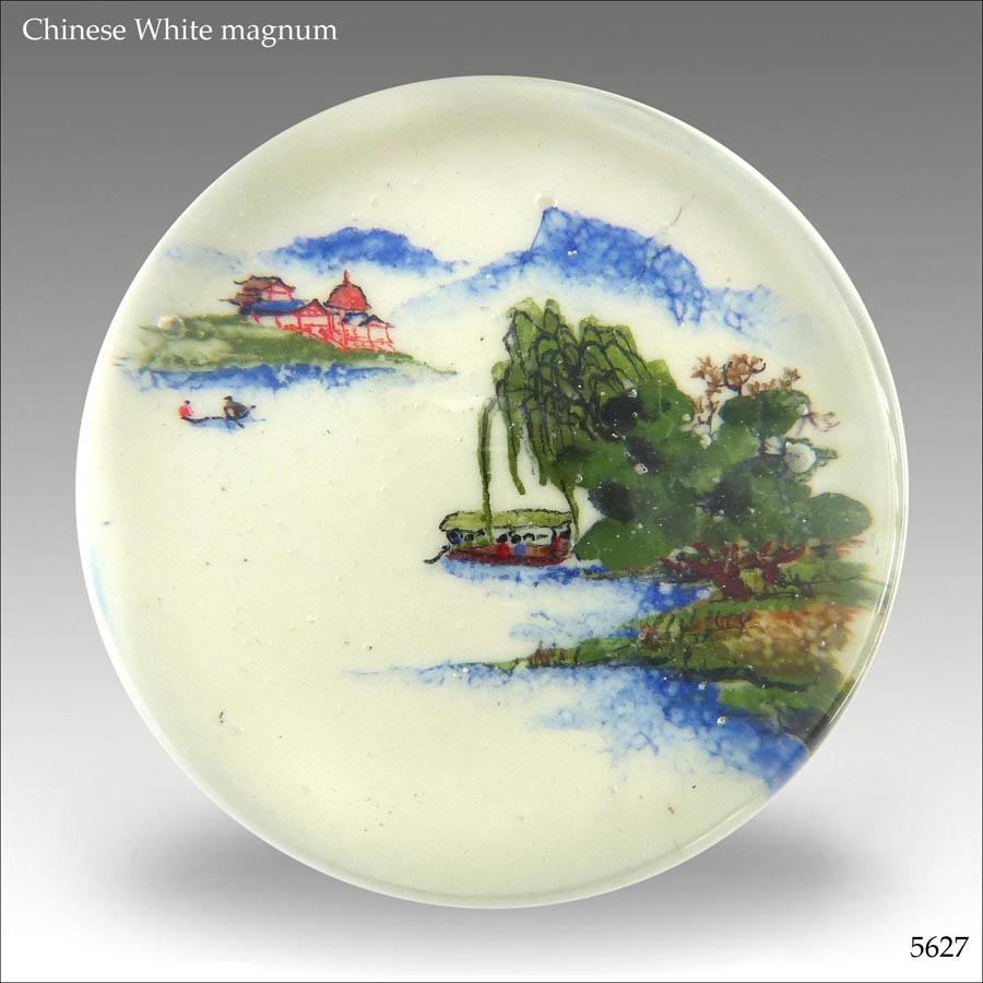 Chinese White paperweight (ref. 5627)