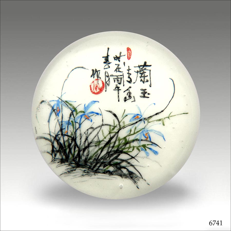 Chinese White paperweight (ref. CW 6741)
