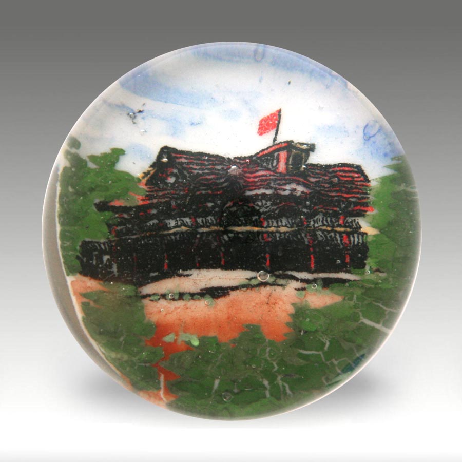 Chinese White paperweight (ref. CW PM 39 Fort)