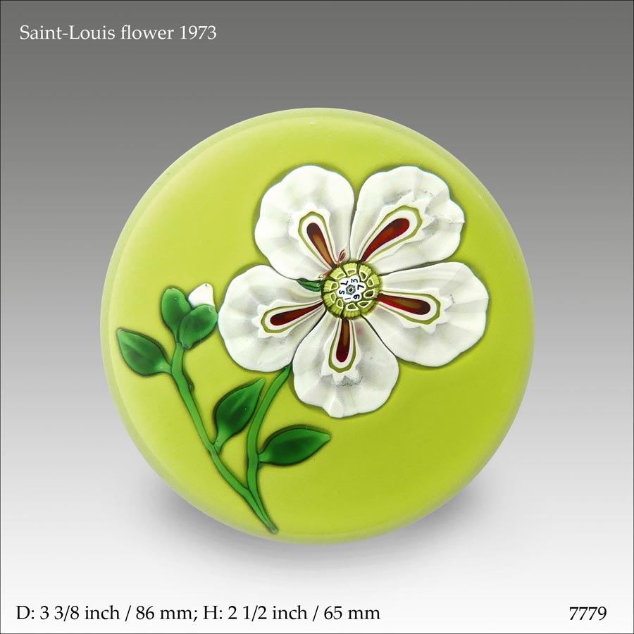 Saint louis 1973 flower paperweight (ref. 7779)